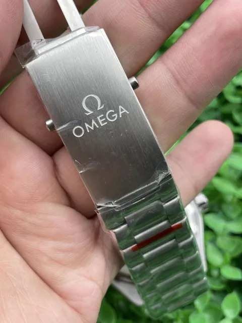Omega Seamaster Planet Ocean 6000M (215.30.46.21.03.002 – 2024) MAster Grade - Thumbnail 3