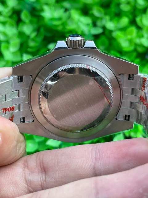 Rolex GMT-Master II (126710BLRO – “Pepsi”) Euro Grade - Thumbnail 2