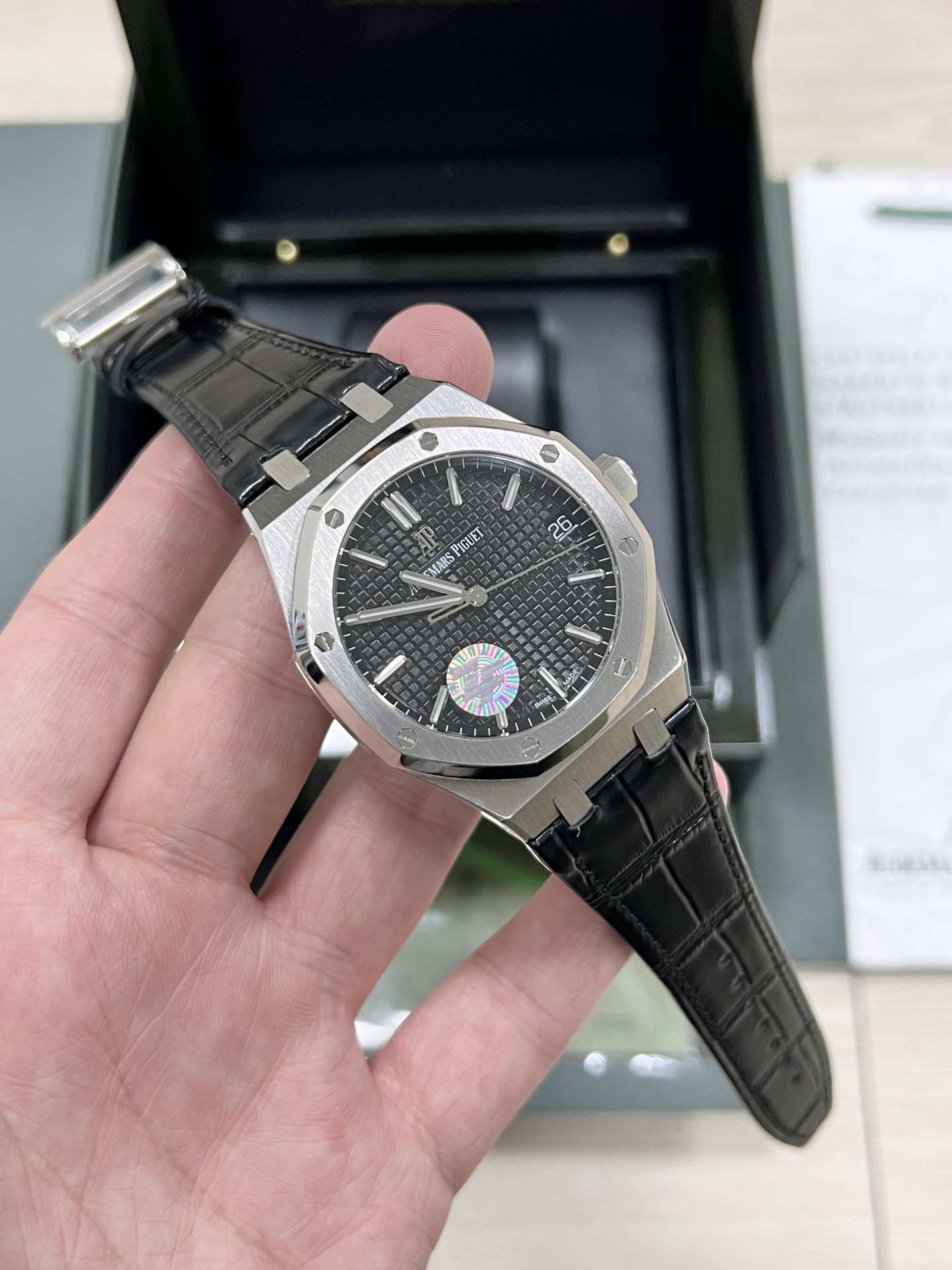 Audemars Piguet Royal Oak Selfwinding 41mm (15500ST.OO.D002CR.01)