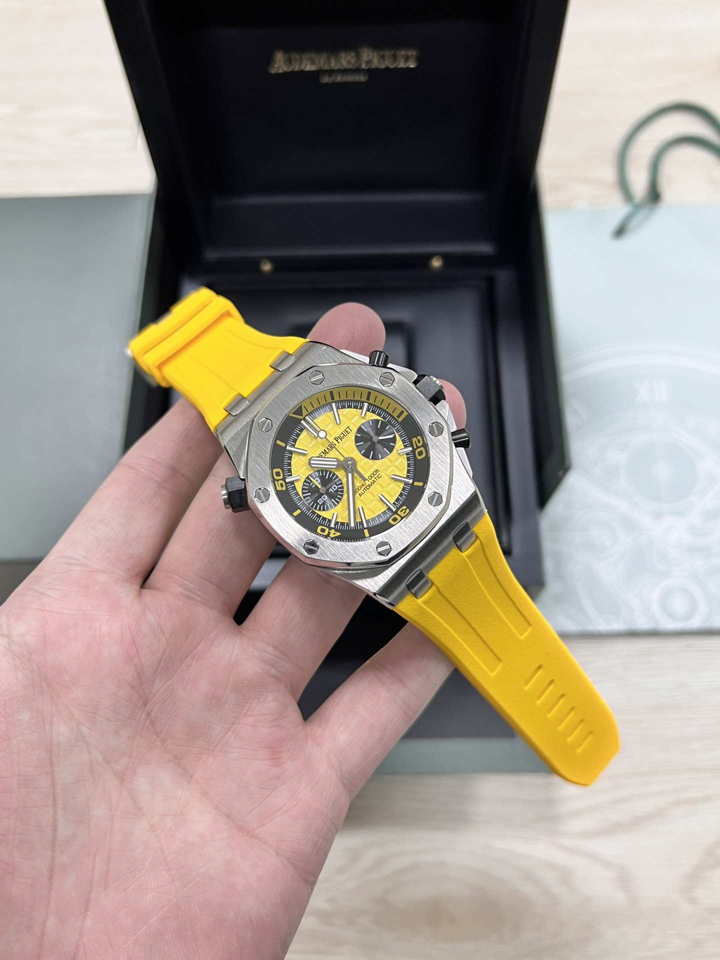 Audemars Piguet Royal Oak Offshore Diver Chronograph (26703ST.OO.A051CA.01)