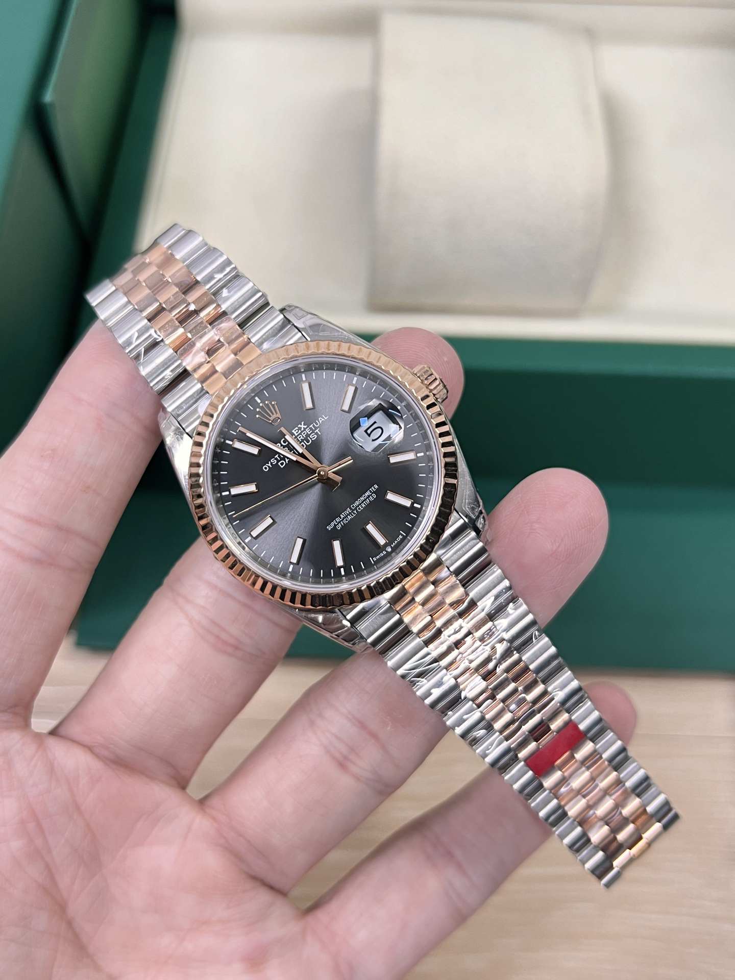 Rolex Datejust 36 (126231 – Rose Gold, Gray Dial)
