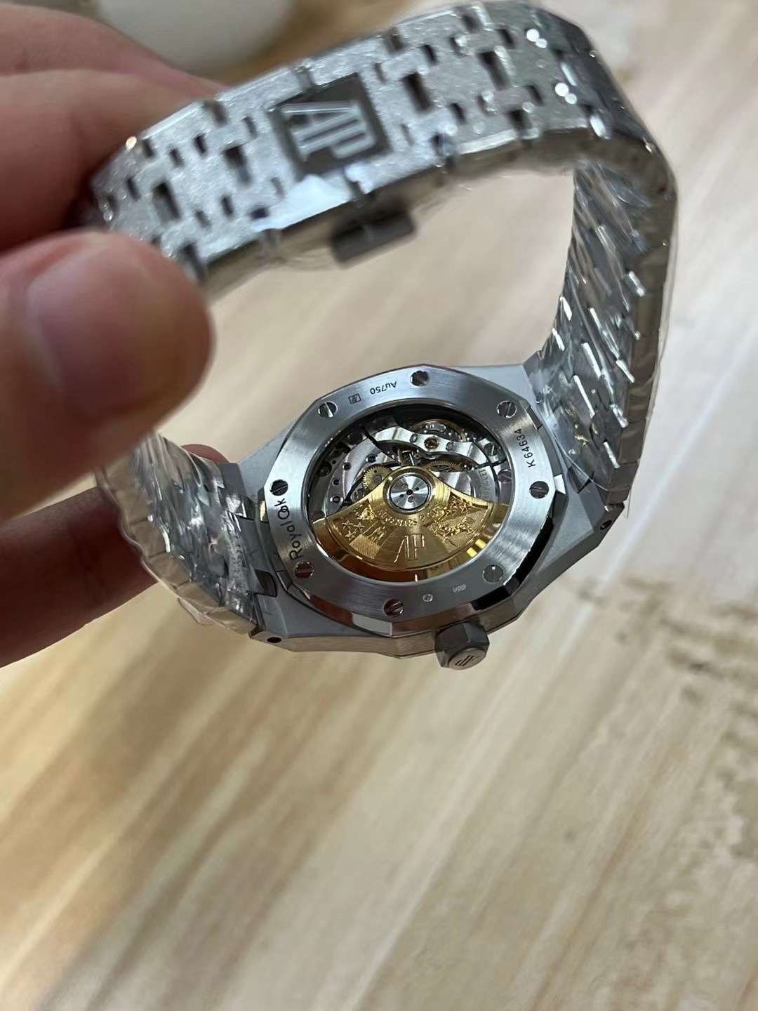 Audemars Piguet Royal Oak Black Dial (15454BC – Frosted Gold)  APS Factory - Thumbnail 3