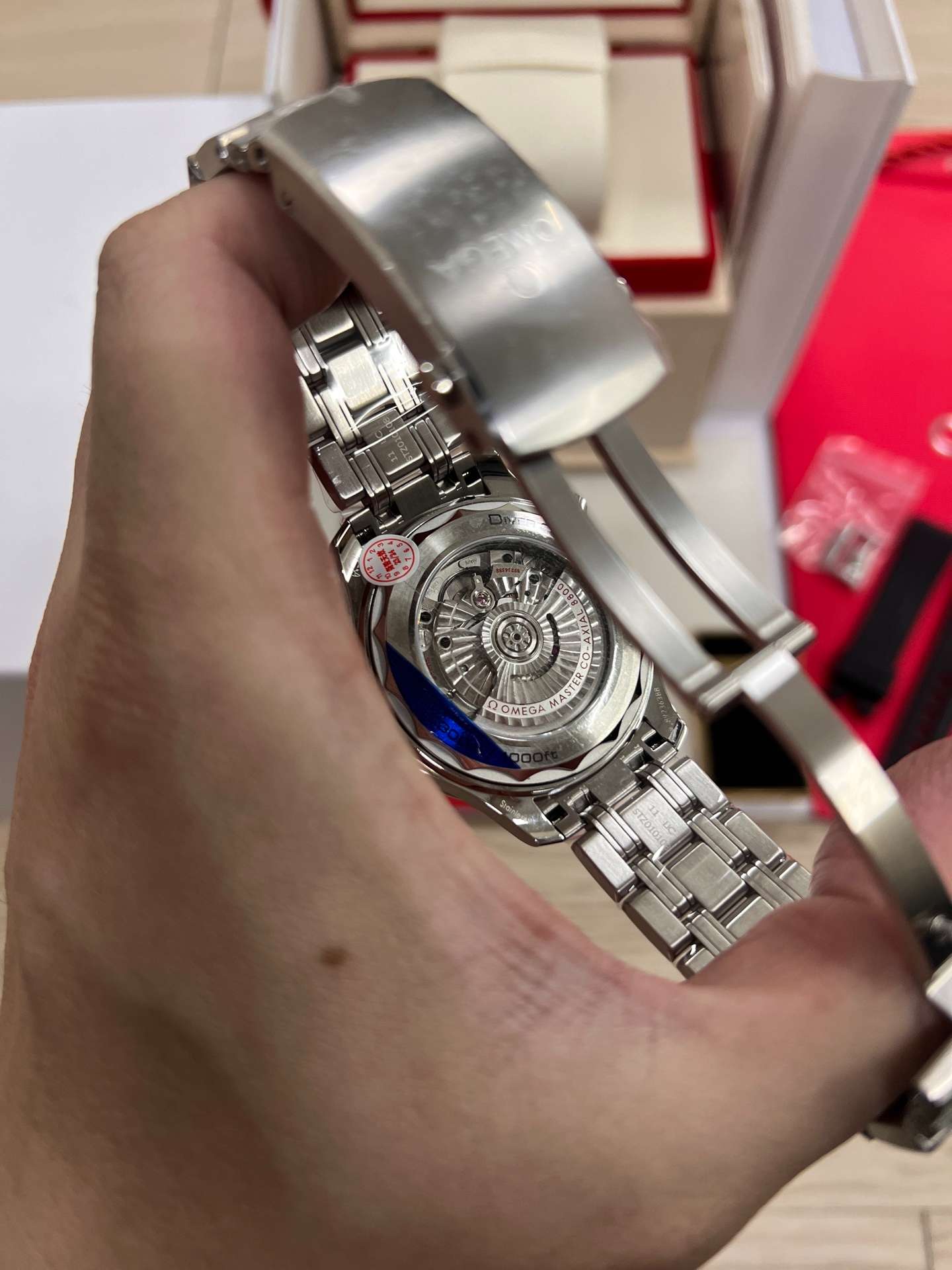 Omega Seamaster Diver 300M (210.30.42.20.01.001 – Black Ceramic Stainless Steel Configuration)  VS Factory - Thumbnail 4