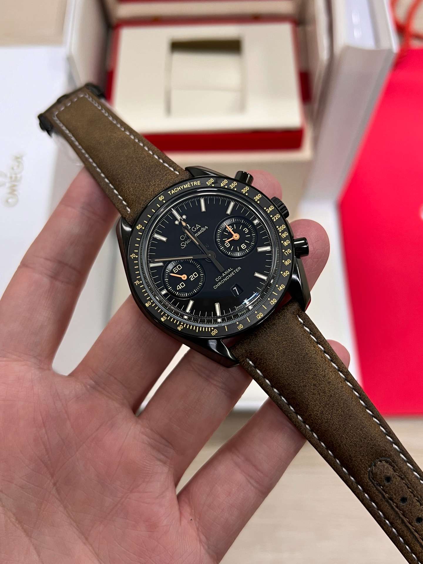 Omega Speedmaster Dark Side of the Moon (311.92.44.51.01.006 – Vintage Black Configuration)  OEM Factory