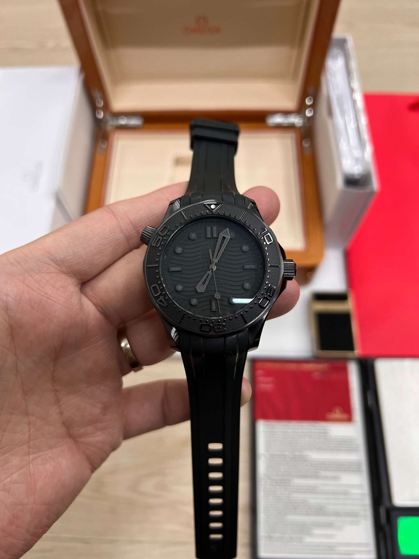 Omega Seamaster Diver 300M Black Black (210.92.44.20.01.003 – Black Ceramic Configuration)   VS Factory