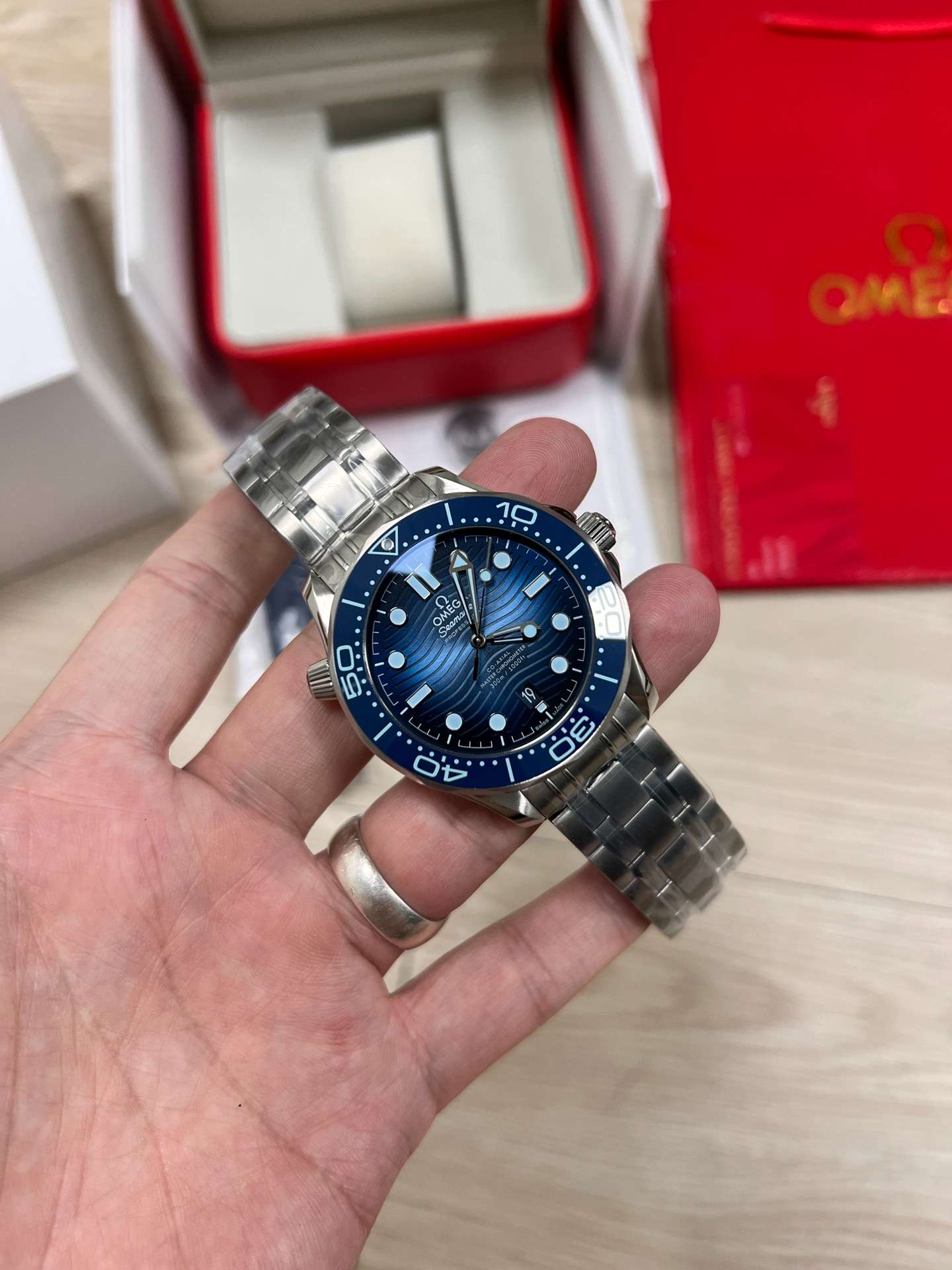 Omega Seamaster Diver 300M (210.30.42.20.03.003 – Blue Ceramic Stainless Steel Configuration)  VS Factory